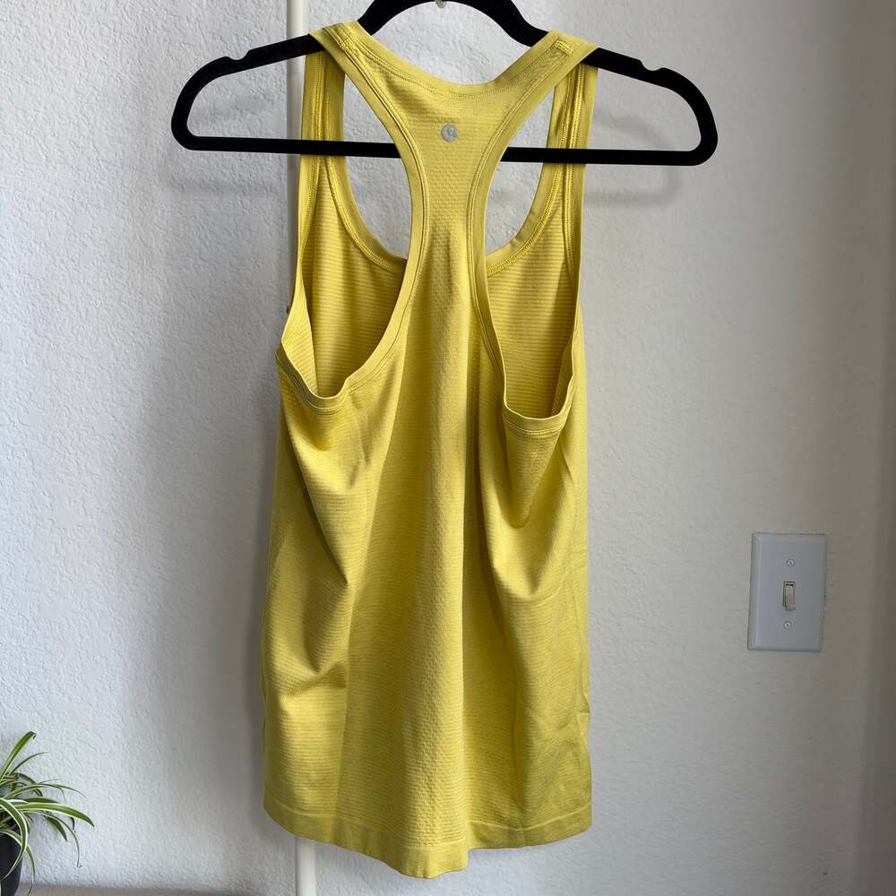 Lululemon Swiftly Tech Razorback Tank Top - Size 8 - Picture 4 of 5